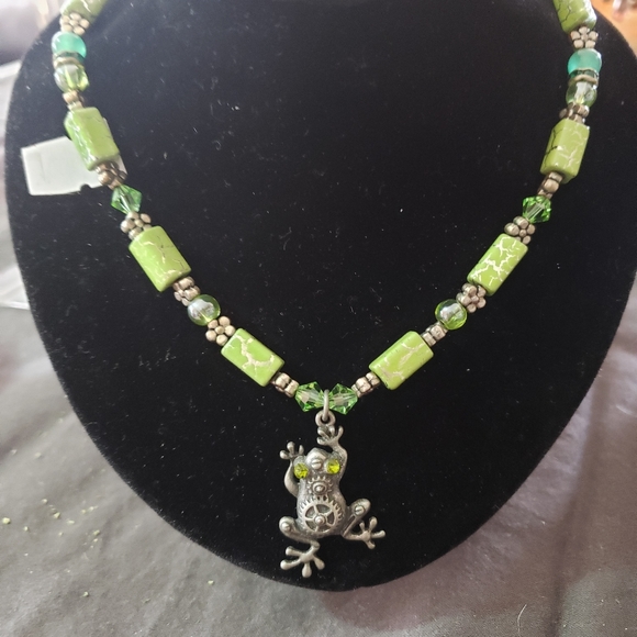 Chokers - Picture 6 of 16